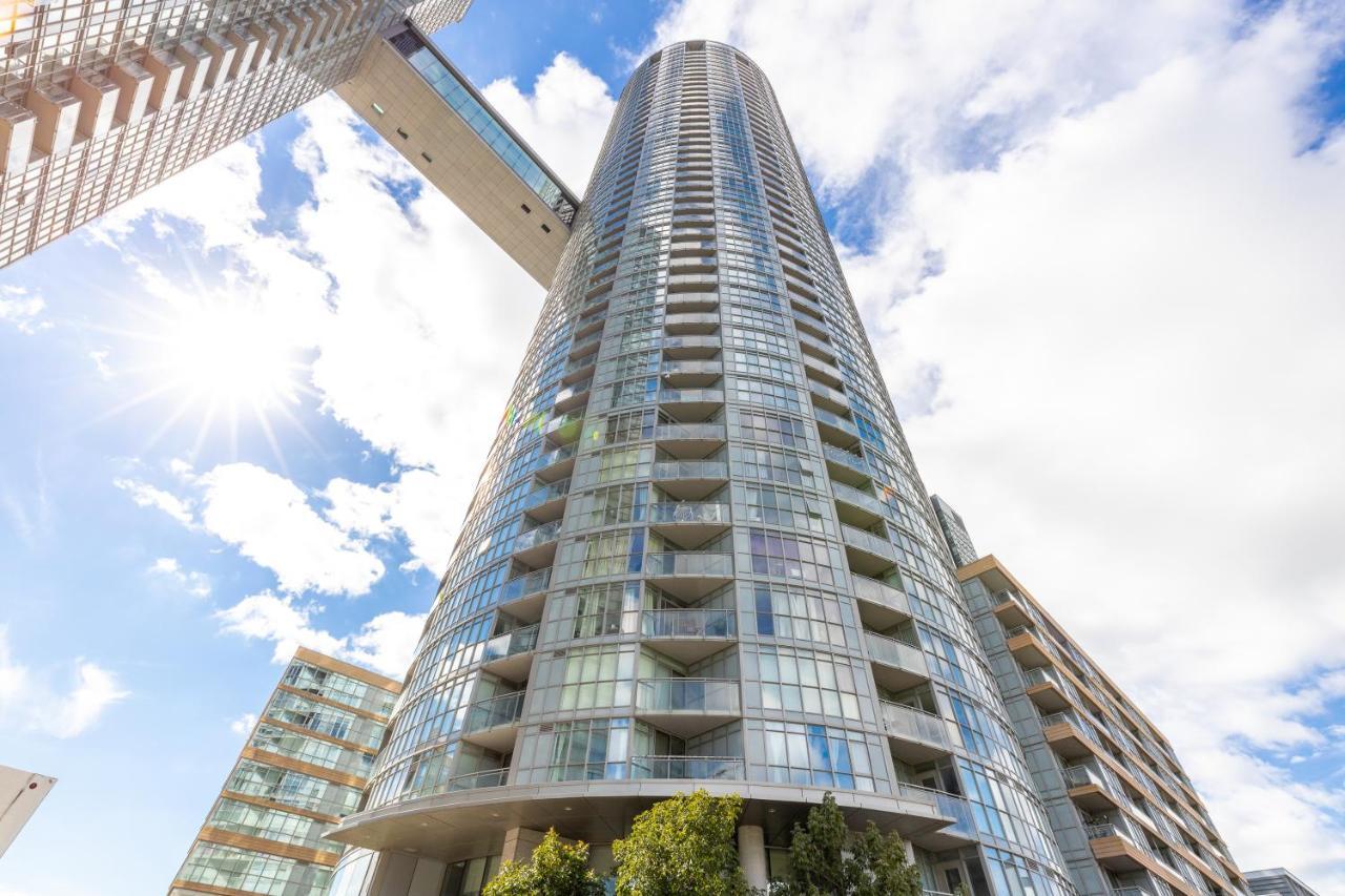 Icetowers Apartment Toronto Exterior photo